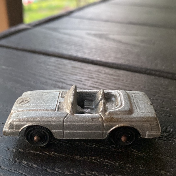🏁 Vintage Tootsie Toy Mercedes Benz 🏁 - Picture 3 of 8